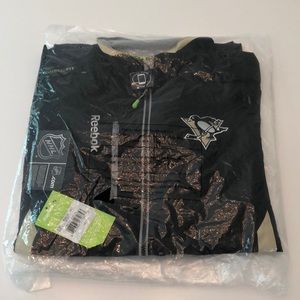 Reebok Kineticfit NHL Penguins Jacket - brand new
